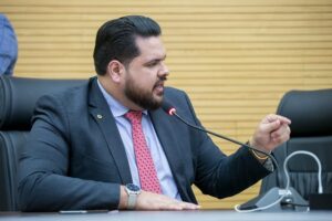 Deputado Jean Oliveira convida comunidade de Alta Floresta d’Oeste para ação itinerante de coleta de sangue