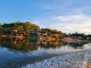 Treinamento orienta equipes para atendimento a comunidades ribeirinhas