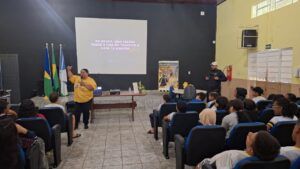 Crescimento de bicicletas elétricas e similares leva Detran-RO a intensificar ações educativas em escolas de Ariquemes