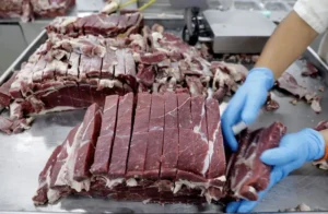 Brasil atinge cota de exportação de carne bovina para China