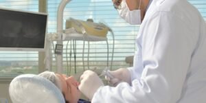 Dentista é condenado a 5 anos e 5 meses por transmissão de HIV em Porto Velho